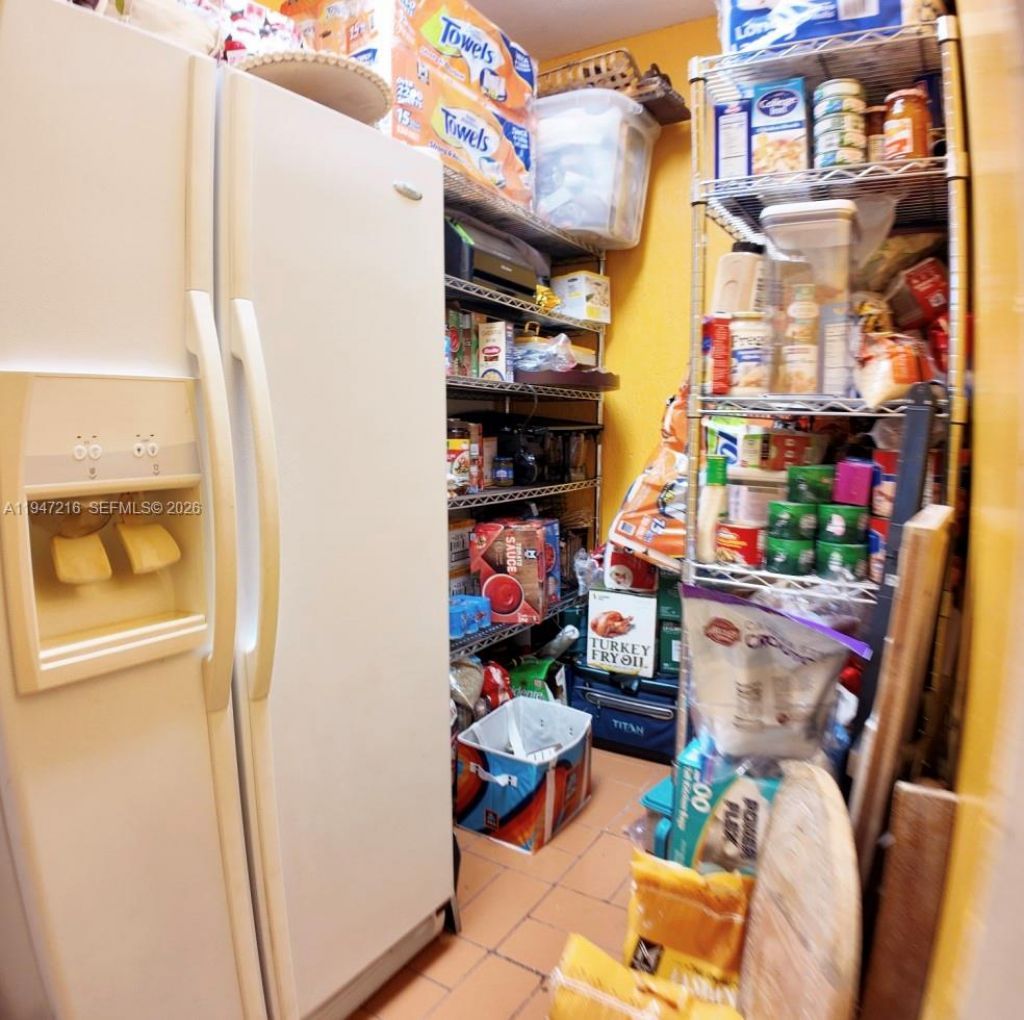 8884 SW 220th Ln, Cutler Bay, FL 33190 Photo