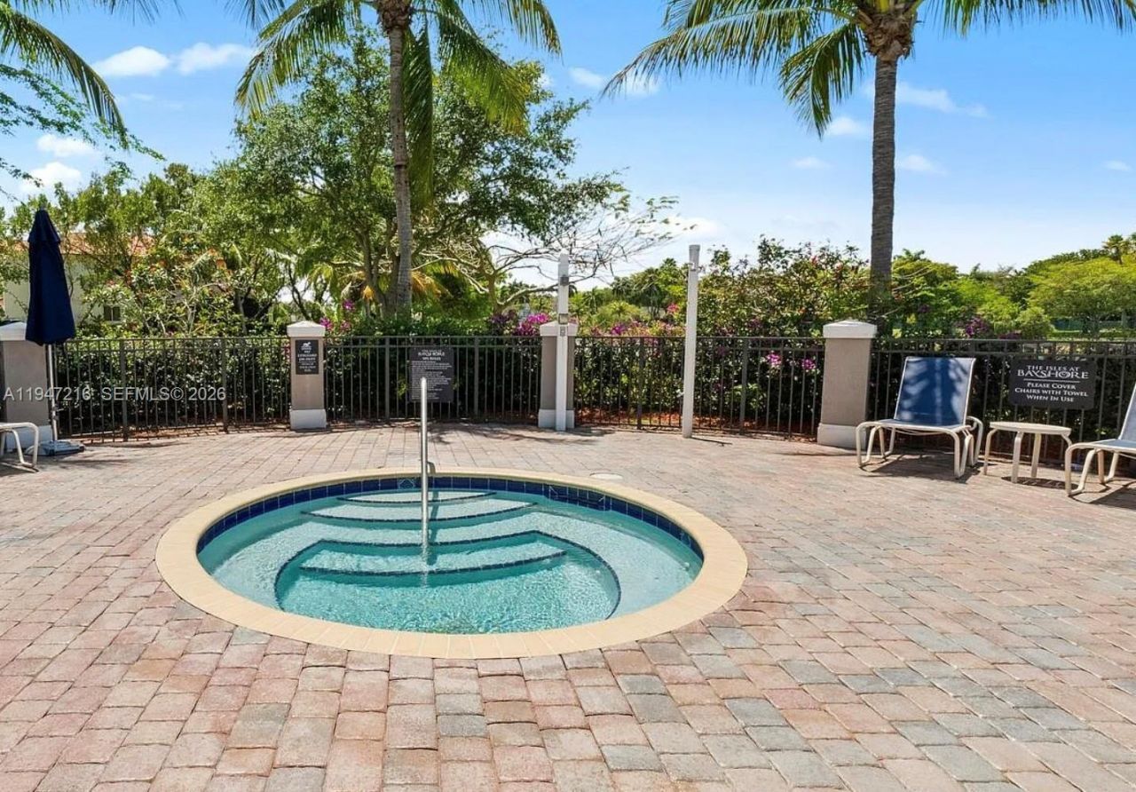 8884 SW 220th Ln, Cutler Bay, FL 33190 Photo