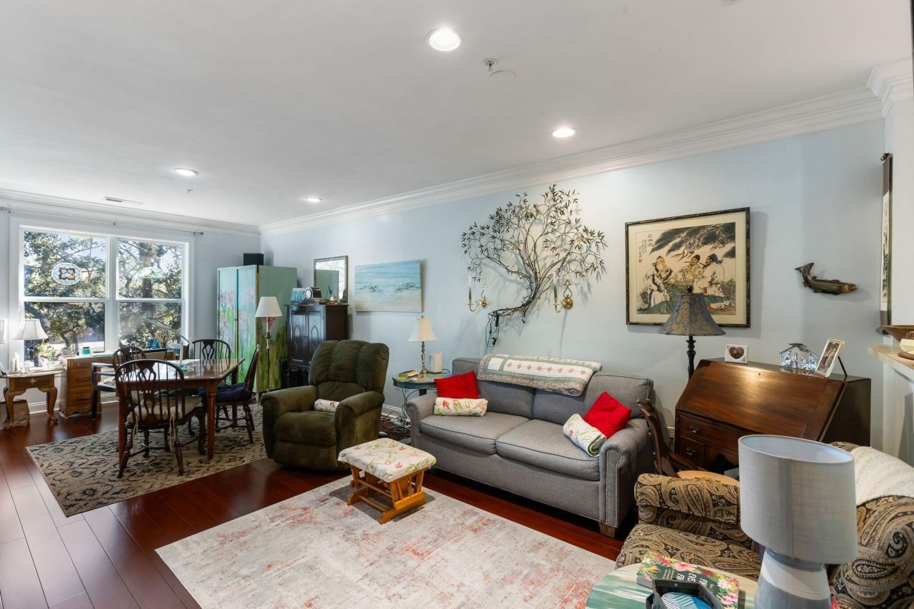 2244 Ashley Crossing Drive Photo 8