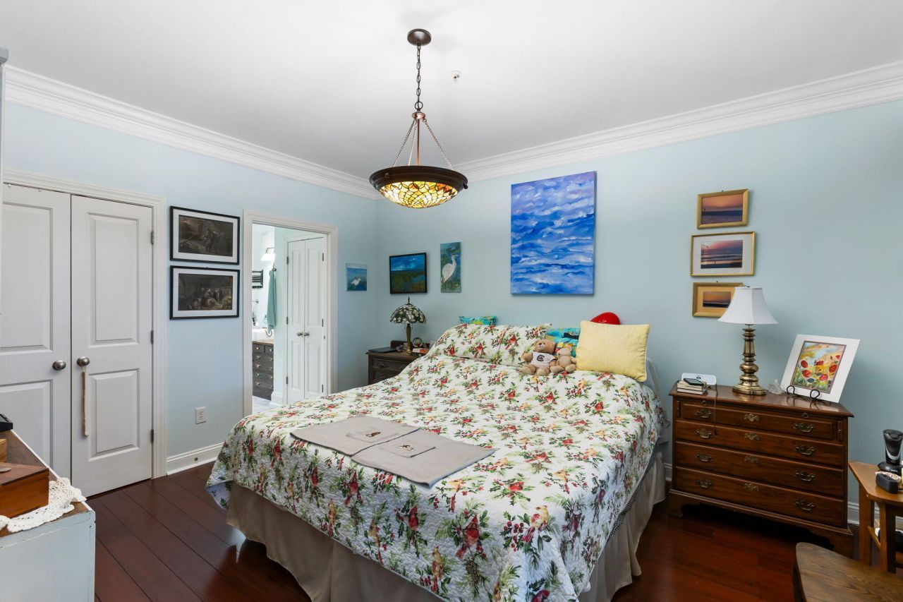 2244 Ashley Crossing Drive Photo 9