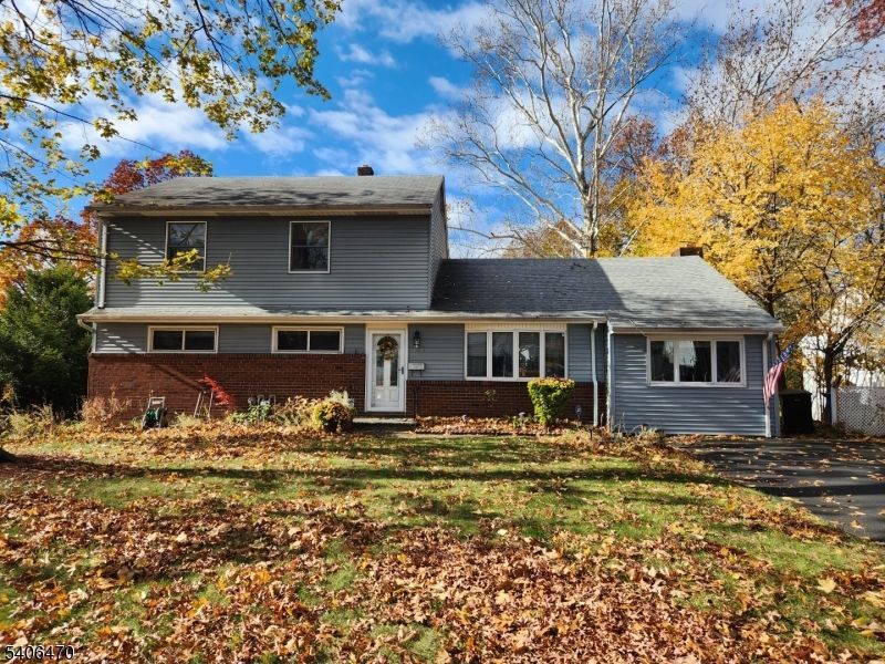 211 Denver Rd, Paramus, NJ 07652 Main Photo