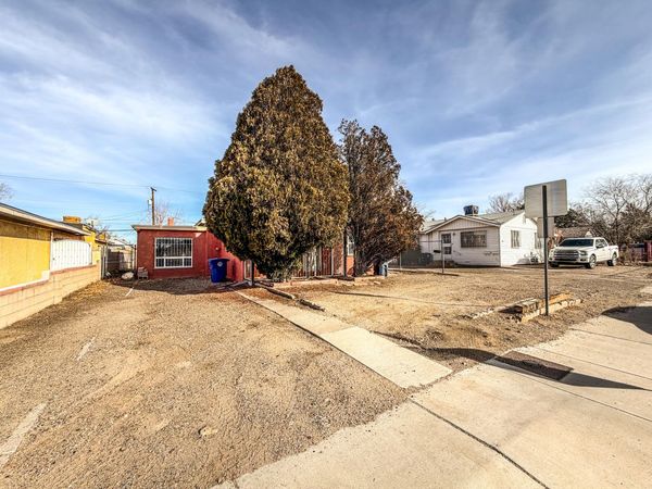 4713 Gibson Boulevard SE, Albuquerque, NM 87108