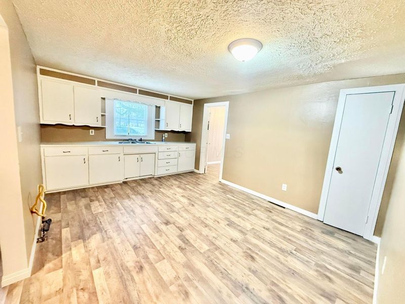 202 Plum Street, Danville, OH 43014 Photo 7