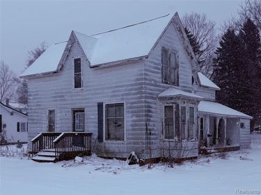 6456 3rd Street, Cass City Vlg, MI 48726