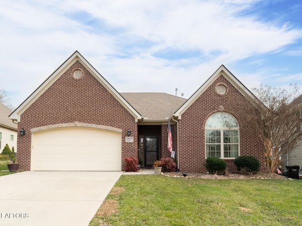 3430 Greentree Lane, Knoxville, TN 37931
