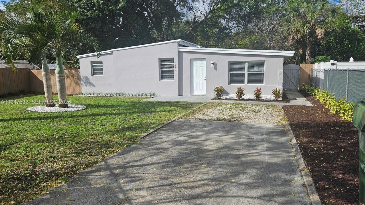 1628 NW 11th St, Fort Lauderdale, FL 33311 Photo
