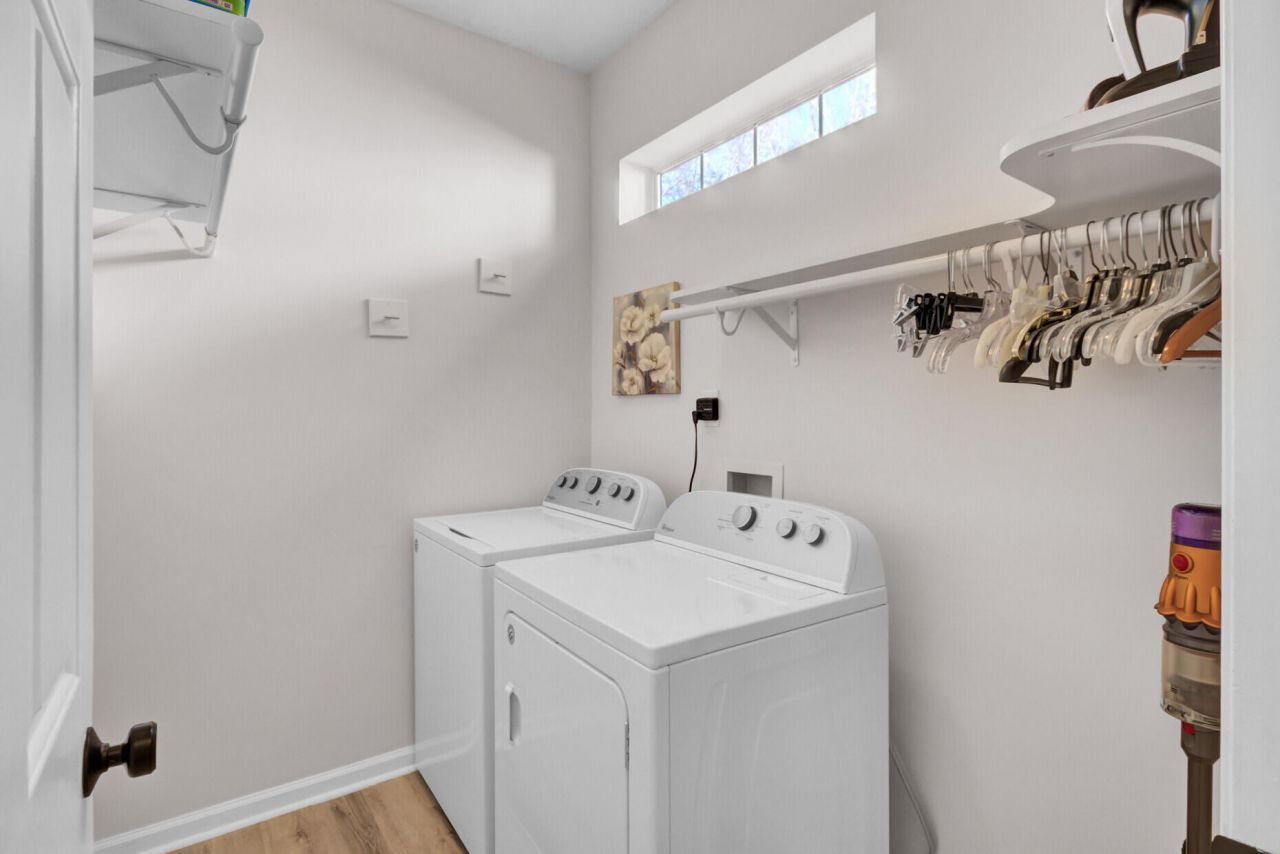 5402 W Berkers Court Photo 26