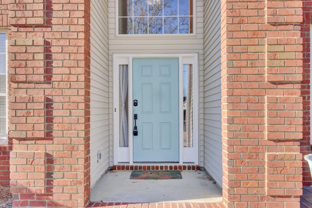 5402 W Berkers Court Photo 3