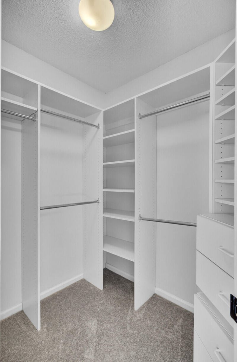 5402 W Berkers Court Photo 36