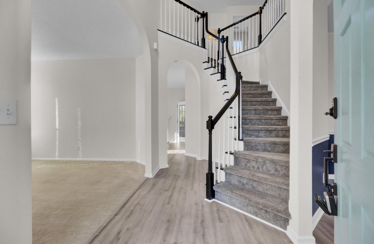 5402 W Berkers Court Photo 5