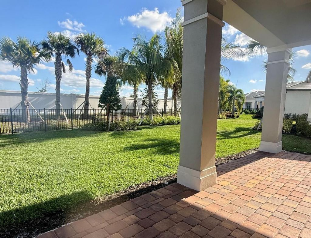 10584 Northbrook Circle, Unit Mystique 4, Palm Beach Gardens, FL 33412 Photo