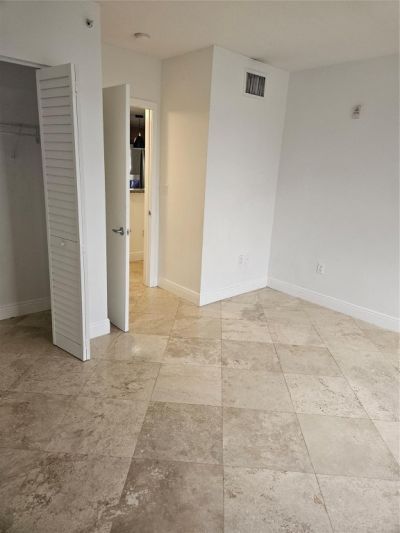 1555 N Treasure Drive, Unit 210, North Bay Village, FL 33141 Photo