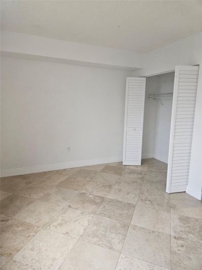 1555 N Treasure Drive, Unit 210, North Bay Village, FL 33141 Photo