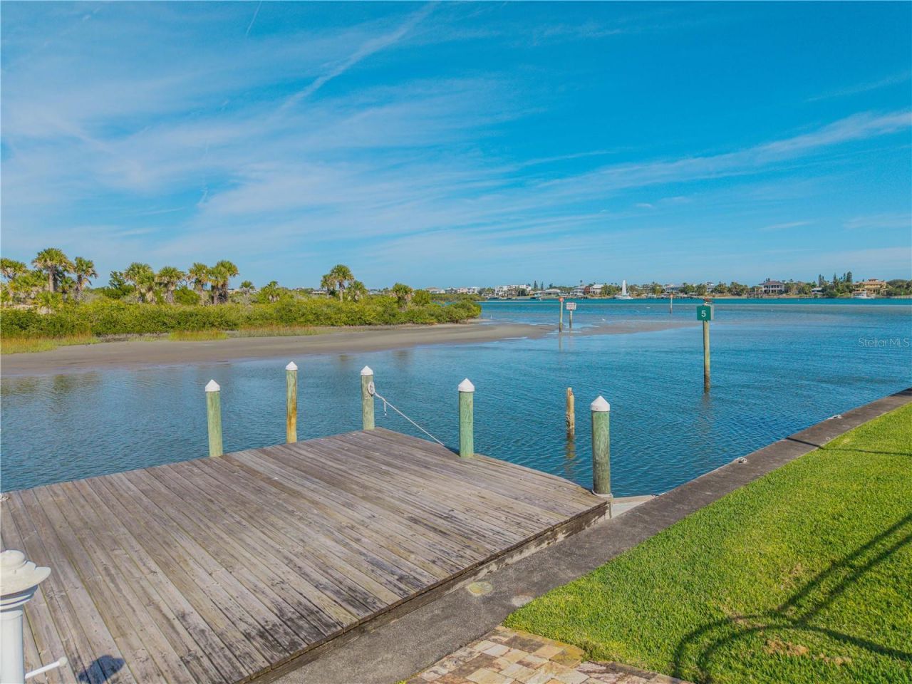 422 Quay Assisi, New Smyrna Beach, FL 32169 Photo