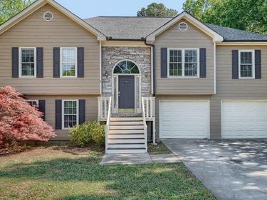 2695 Wyndham Park Drive, Buford, GA 30519