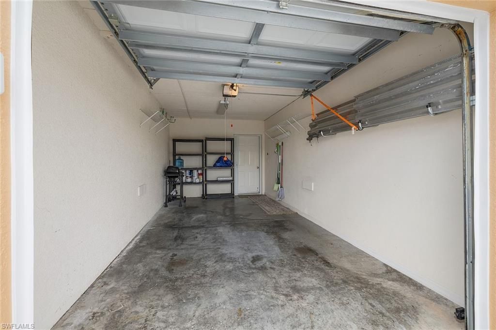 917 SW 47th Ter, Unit 102, Cape Coral, FL 33914 Photo