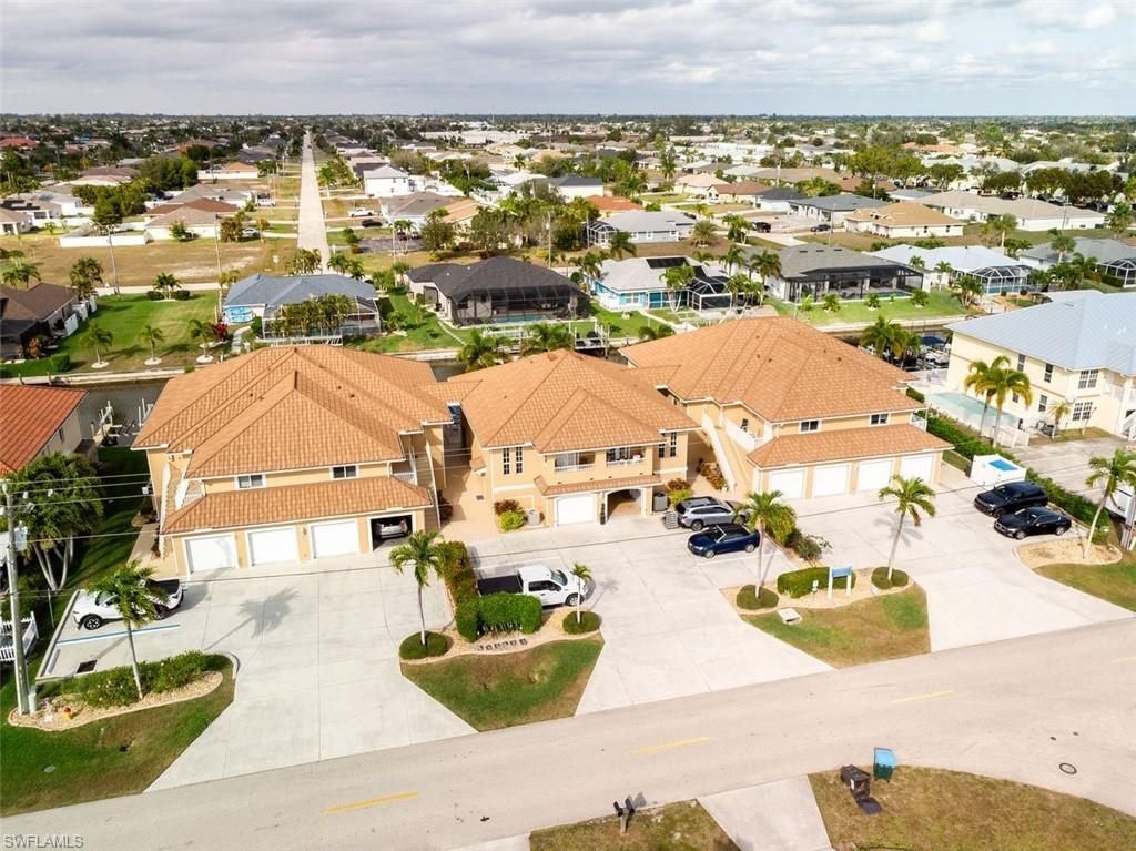 917 SW 47th Ter, Unit 102, Cape Coral, FL 33914 Photo