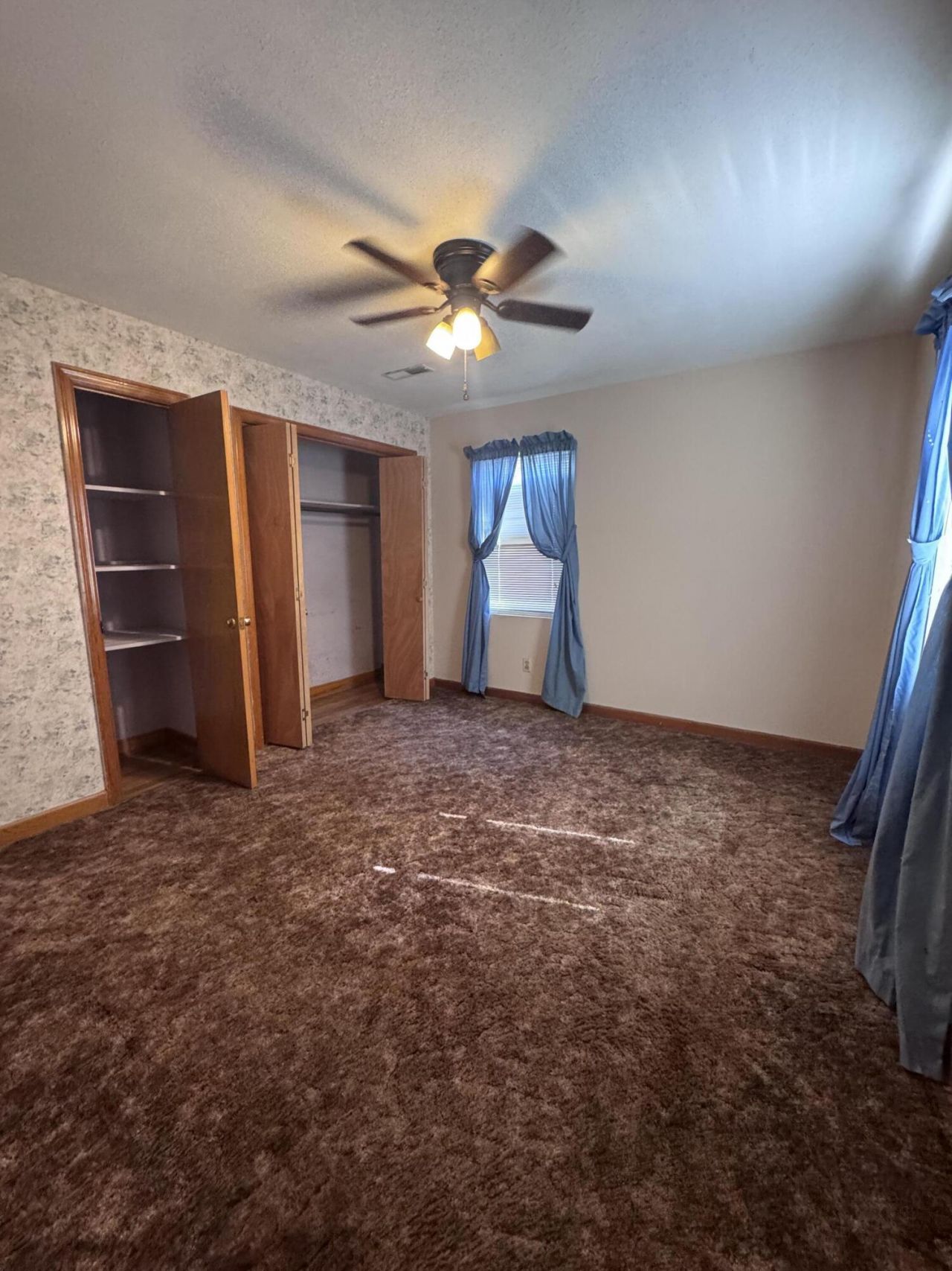 1002 Poplar Street Photo 18