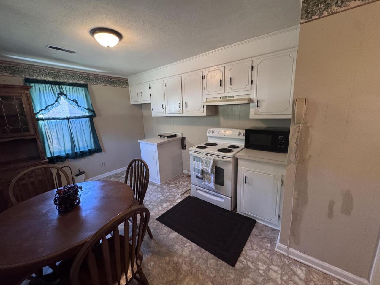 1002 Poplar Street Photo 25