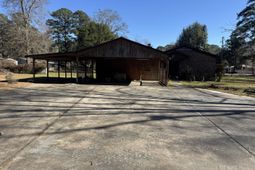 1002 Poplar Street photo 4