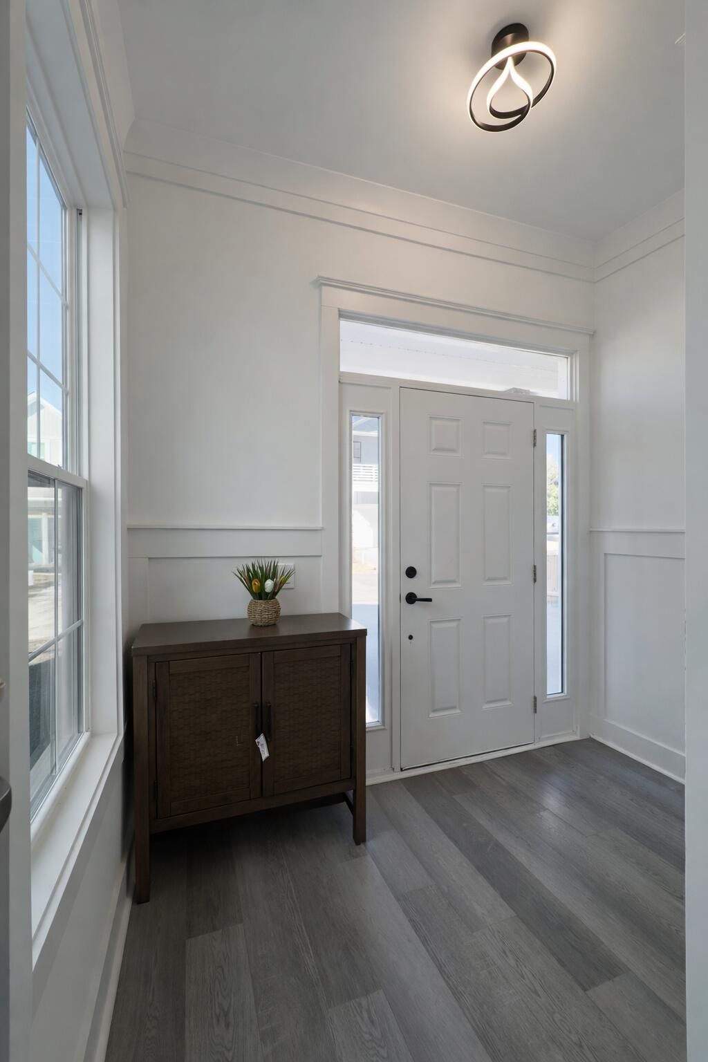 2031 Echo Avenue Photo 26