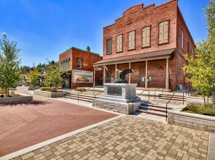 10008 High Street, Truckee, CA 96161 Photo