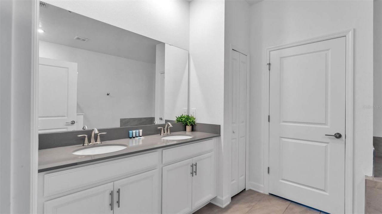 9238 Sommerset Hills Drive, Davenport, FL 33896 Photo