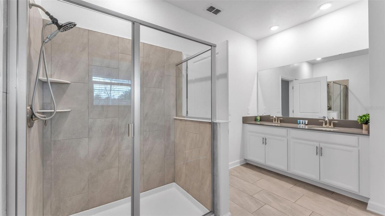 9238 Sommerset Hills Drive, Davenport, FL 33896 Photo