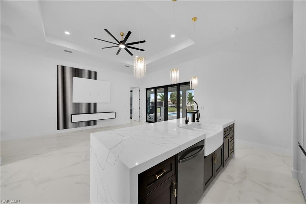1532 SW 4th Ct, Cape Coral, FL 33991 Photo