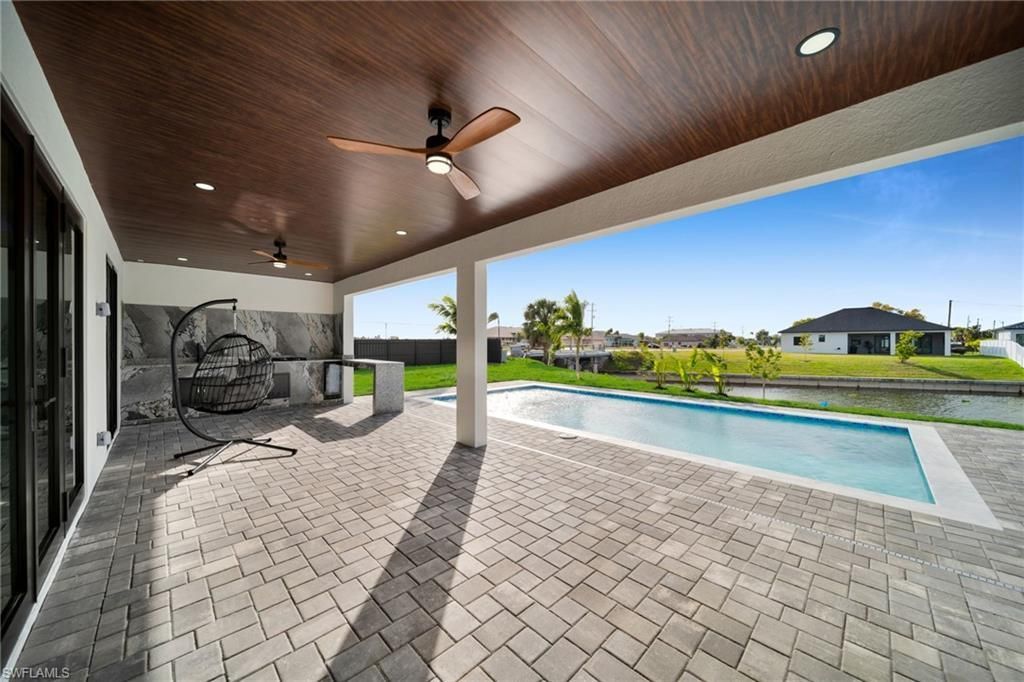 1532 SW 4th Ct, Cape Coral, FL 33991 Photo