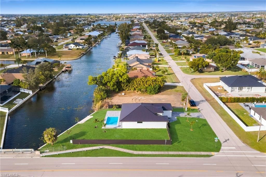 1532 SW 4th Ct, Cape Coral, FL 33991 Photo