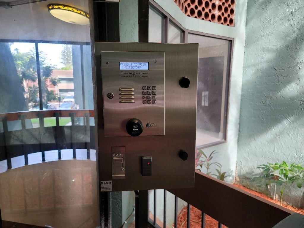 4222 Inverrary Boulevard, Unit 4413, Lauderhill, FL 33319 Photo