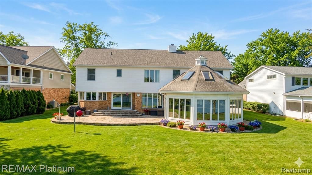 2863 Walmsley Circle Drive, Orion Township, MI 48360 Main Photo