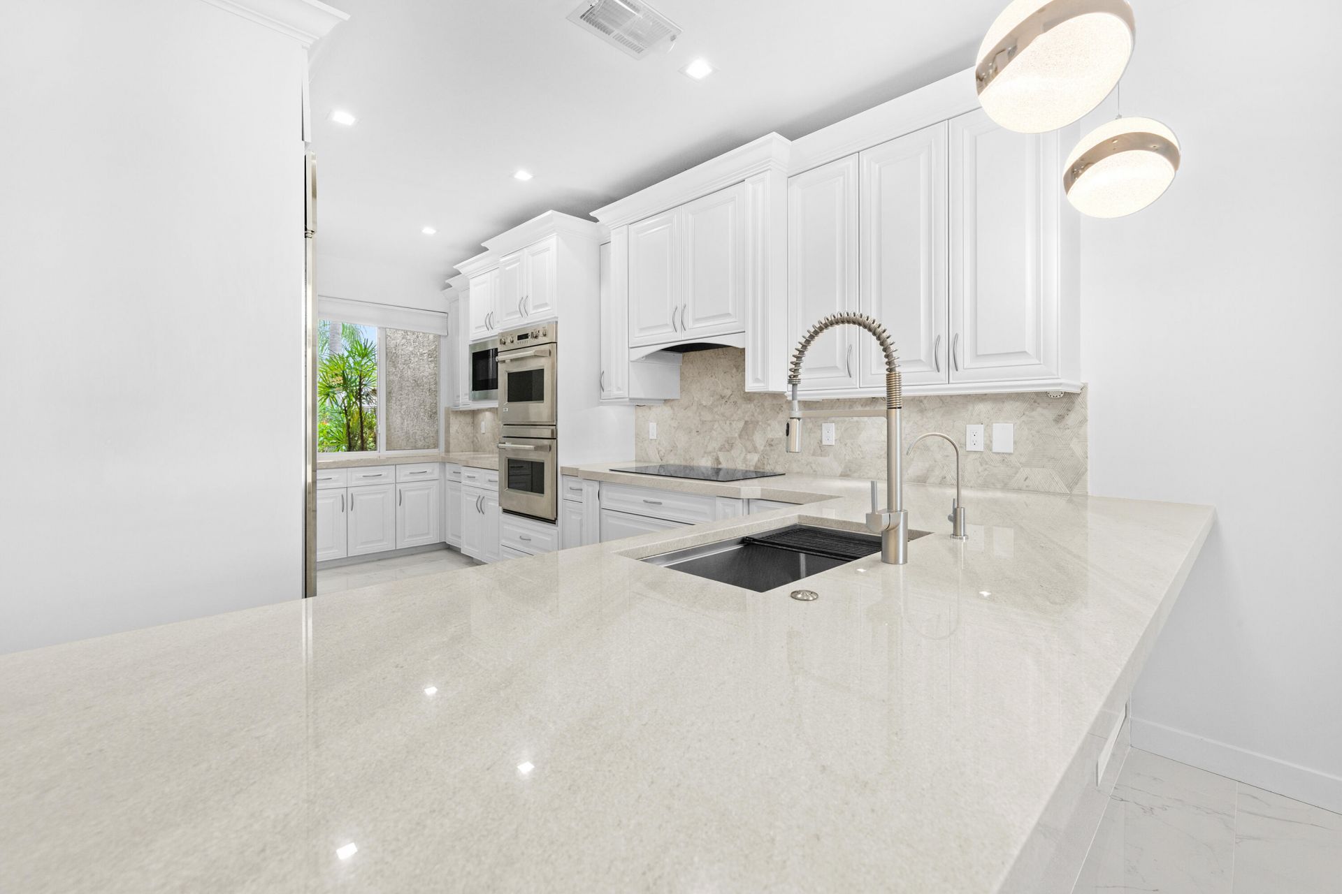 88 N Lakeshore Drive, Hypoluxo, FL 33462 Photo