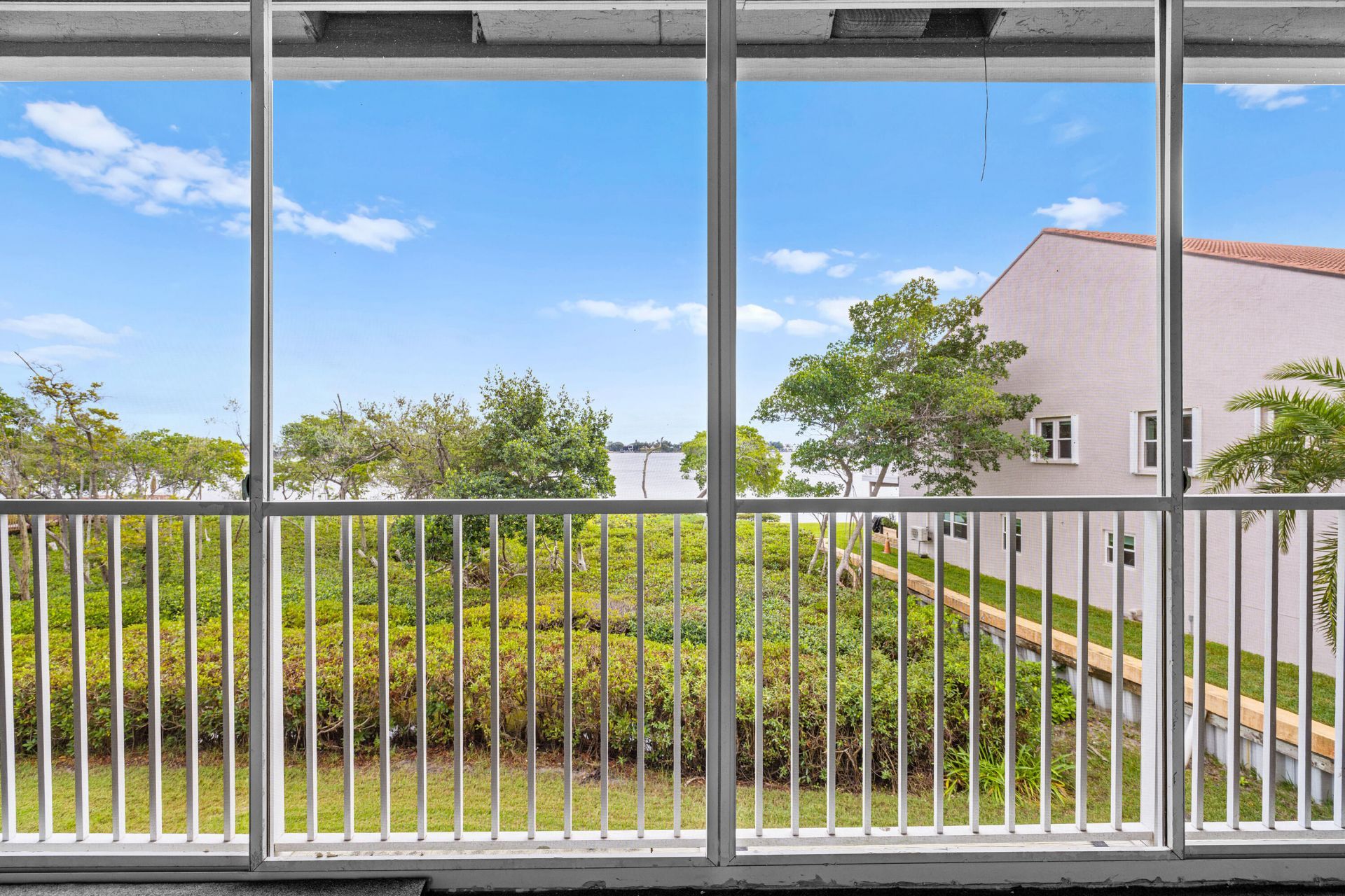 88 N Lakeshore Drive, Hypoluxo, FL 33462 Photo