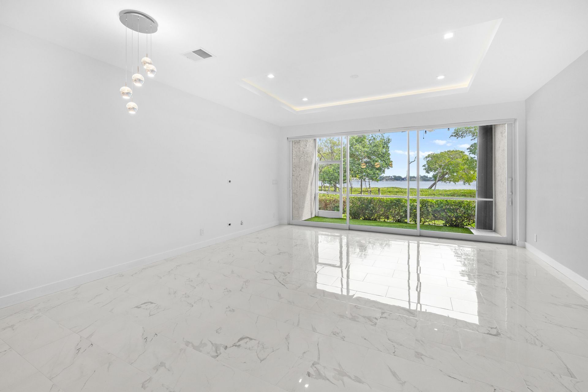 88 N Lakeshore Drive, Hypoluxo, FL 33462 Photo