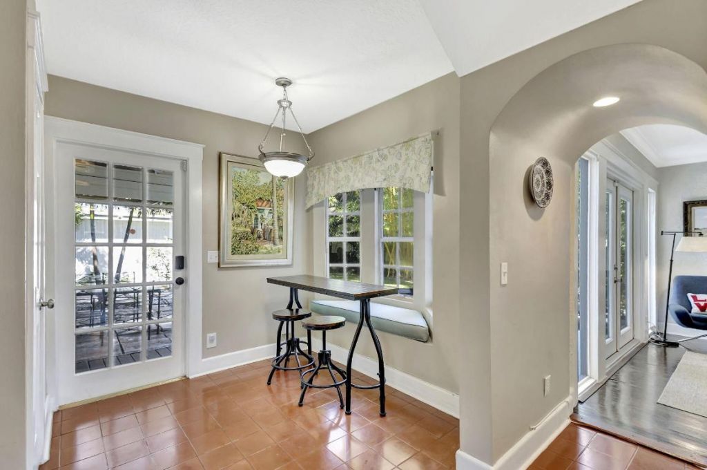 535 28th Street, West Palm Beach, FL 33407 Photo