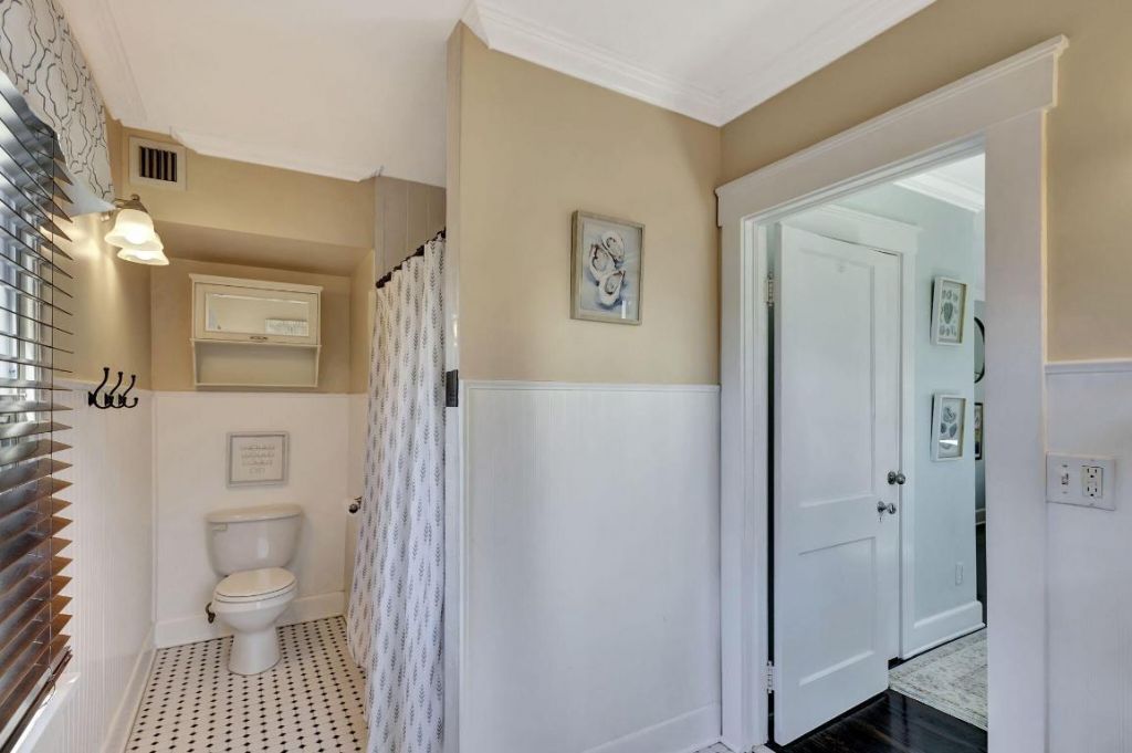 535 28th Street, West Palm Beach, FL 33407 Photo