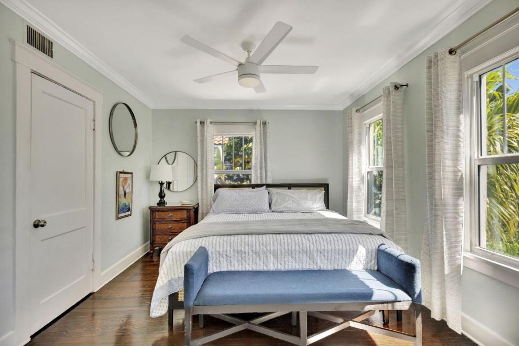 535 28th Street, West Palm Beach, FL 33407 Photo