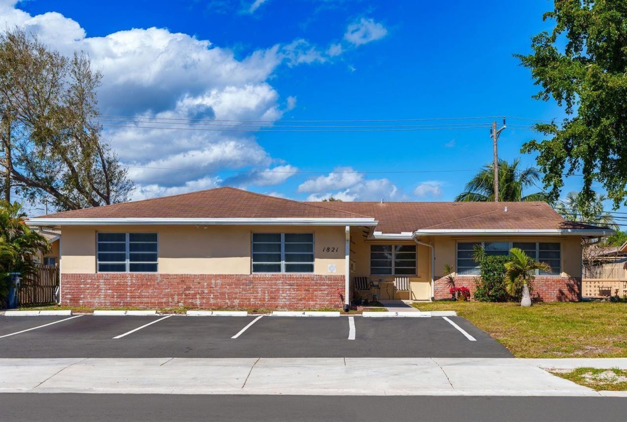 1821 NE 56th Street, Unit 1, Fort Lauderdale, FL 33308 Photo