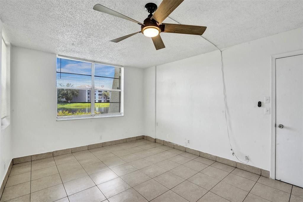 9440 Poinciana Place, Unit 101, Davie, FL 33324 Photo