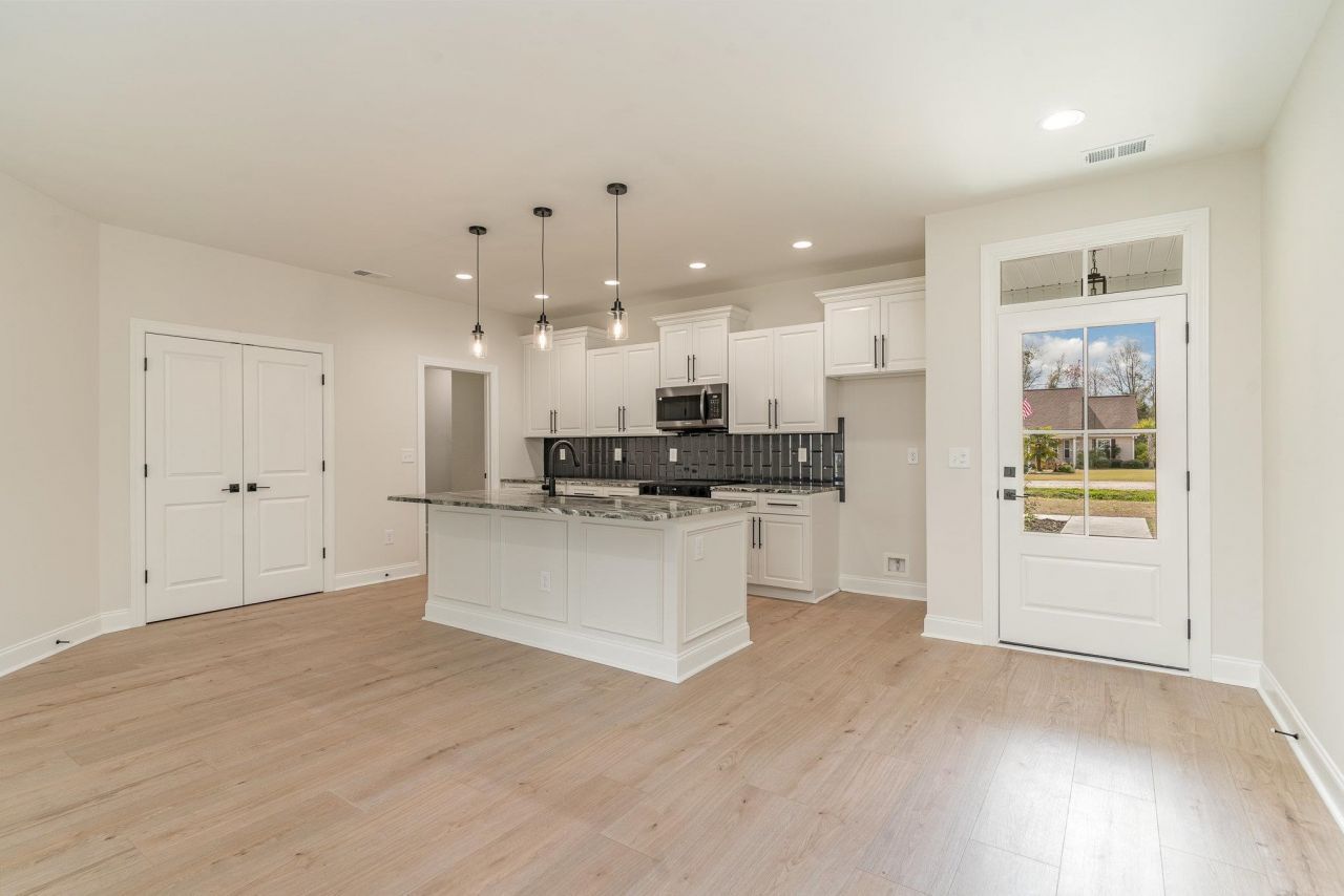 7122 Louisville Rd. Photo 10