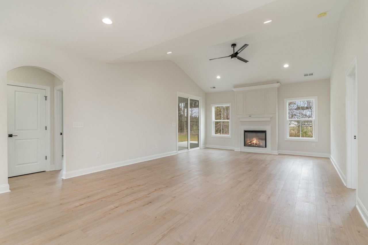 7122 Louisville Rd. Photo 6