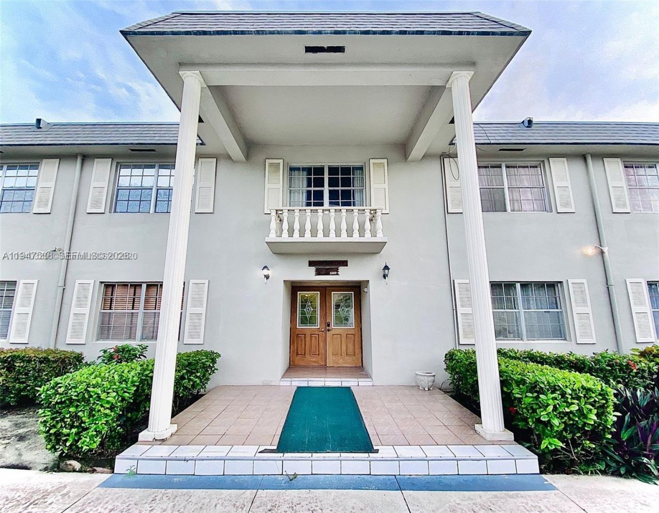 1520 Mckinley St , Unit 216E, Hollywood, FL 33020 Photo