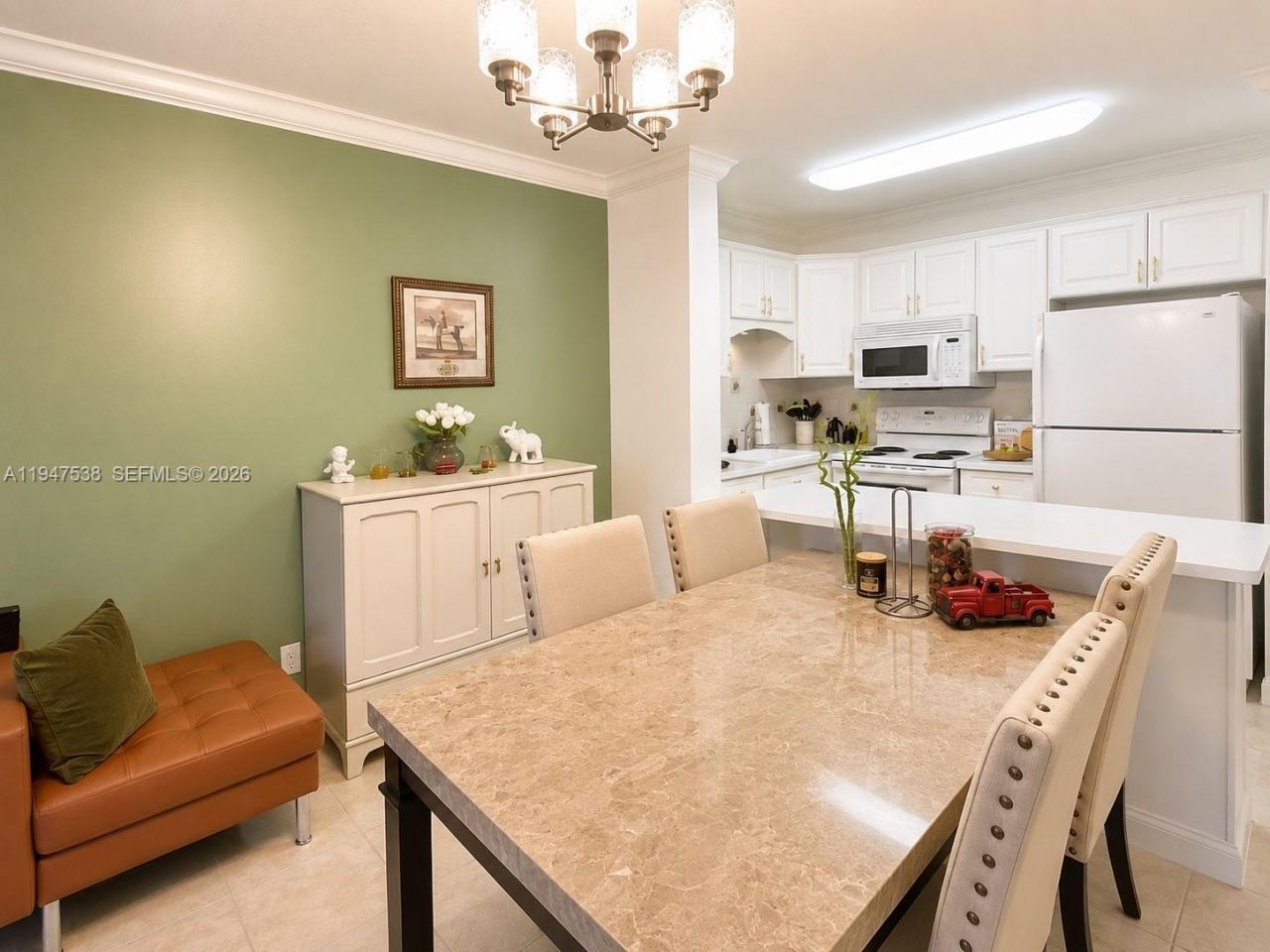 1520 Mckinley St, Unit 216E, Hollywood, FL 33020 Photo