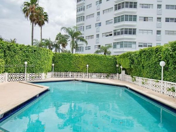 1881 Washington Ave, Unit 8F, Miami Beach, FL 33139