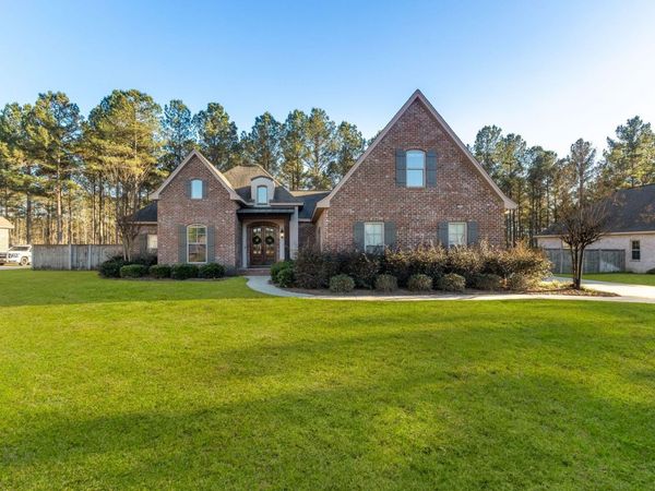 27 Bengal, Hattiesburg, MS 39402