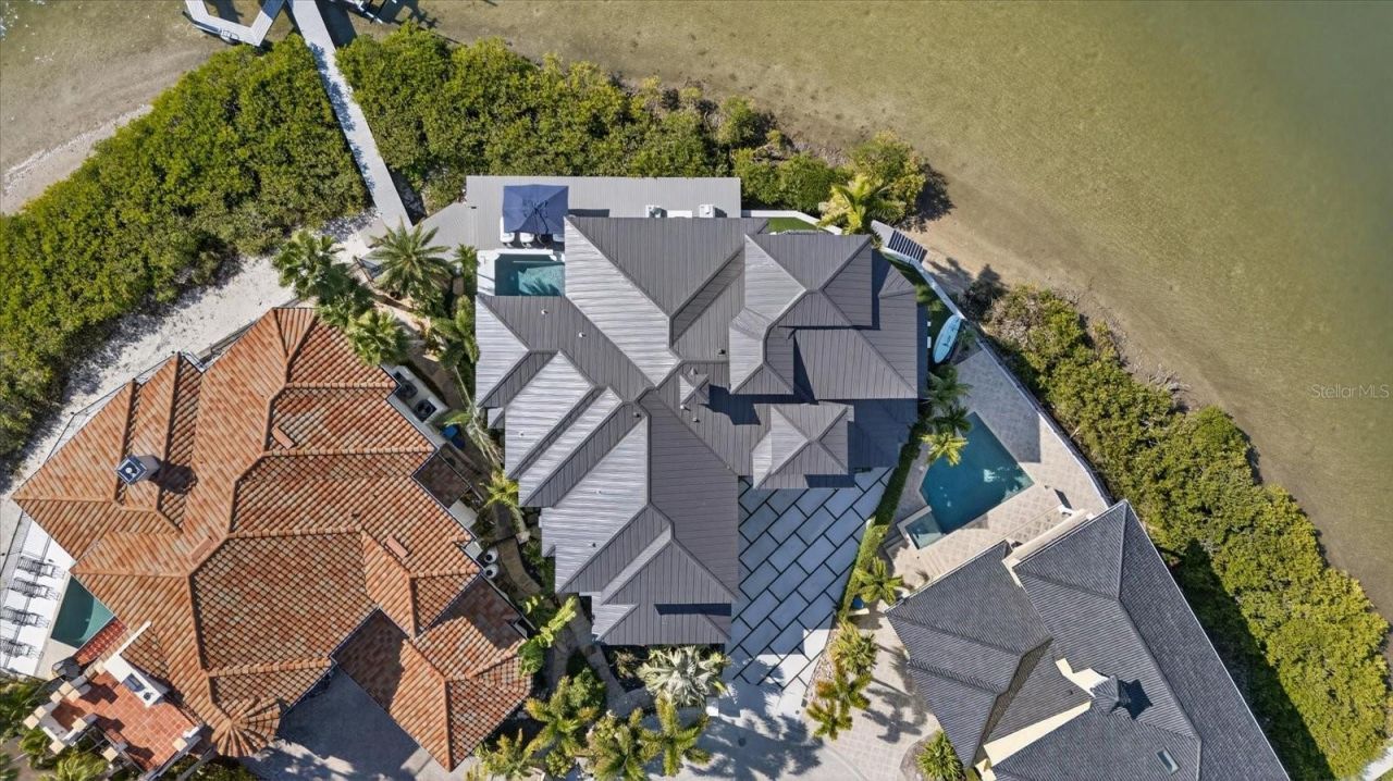 4102 Causeway Vista Drive, Tampa, FL 33615 Photo