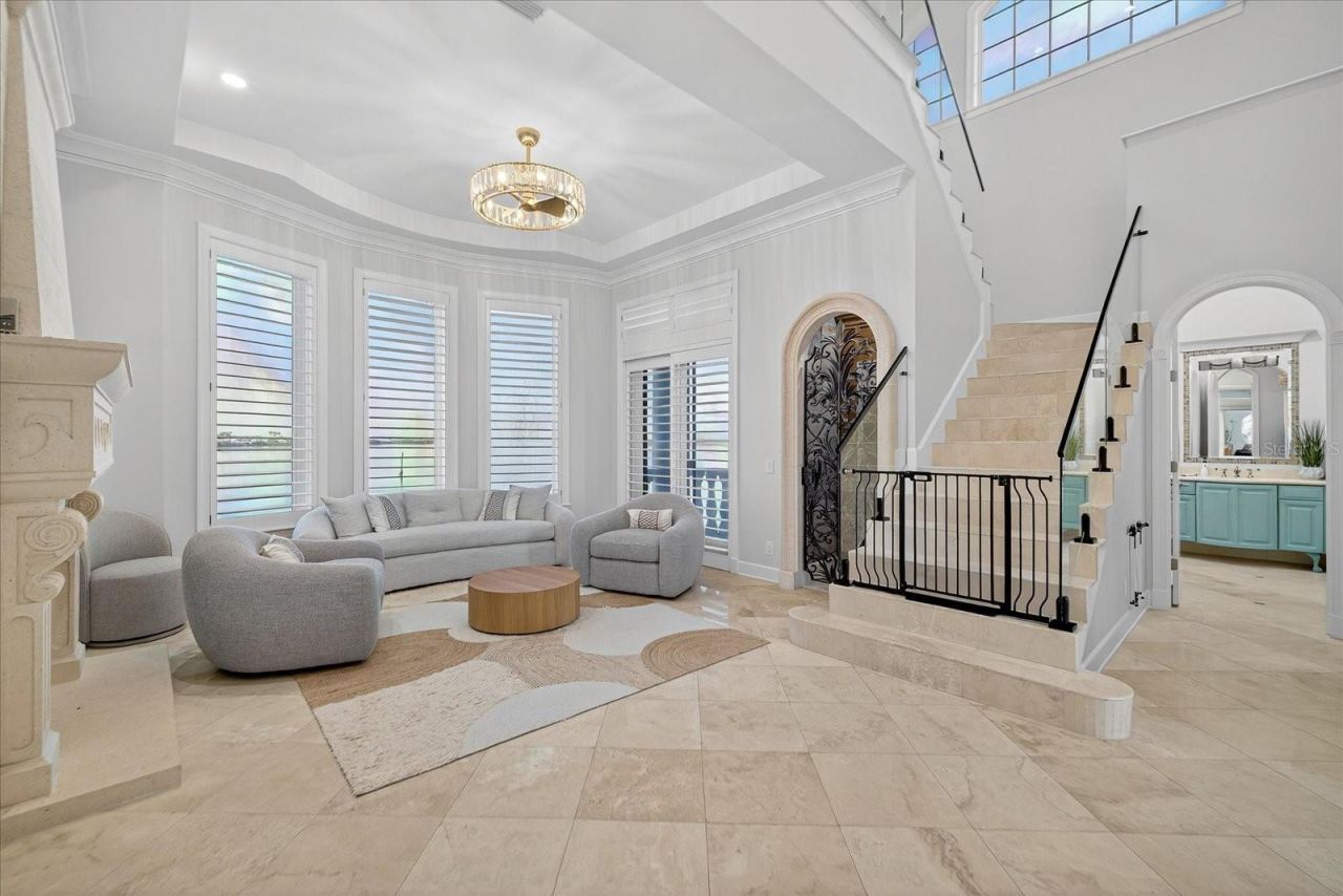 4102 Causeway Vista Drive, Tampa, FL 33615 Photo