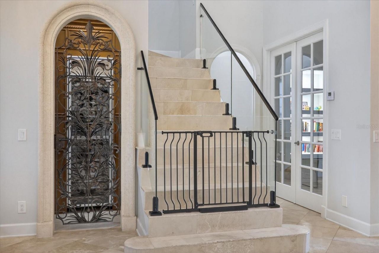 4102 Causeway Vista Drive, Tampa, FL 33615 Photo